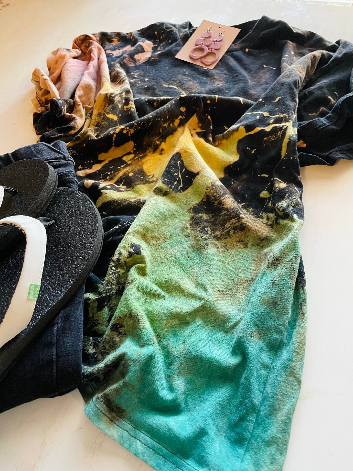 Vintage Rainbow Splatter Reverse Tie-Dye Shirt: Hand-Dyed Bleach Design