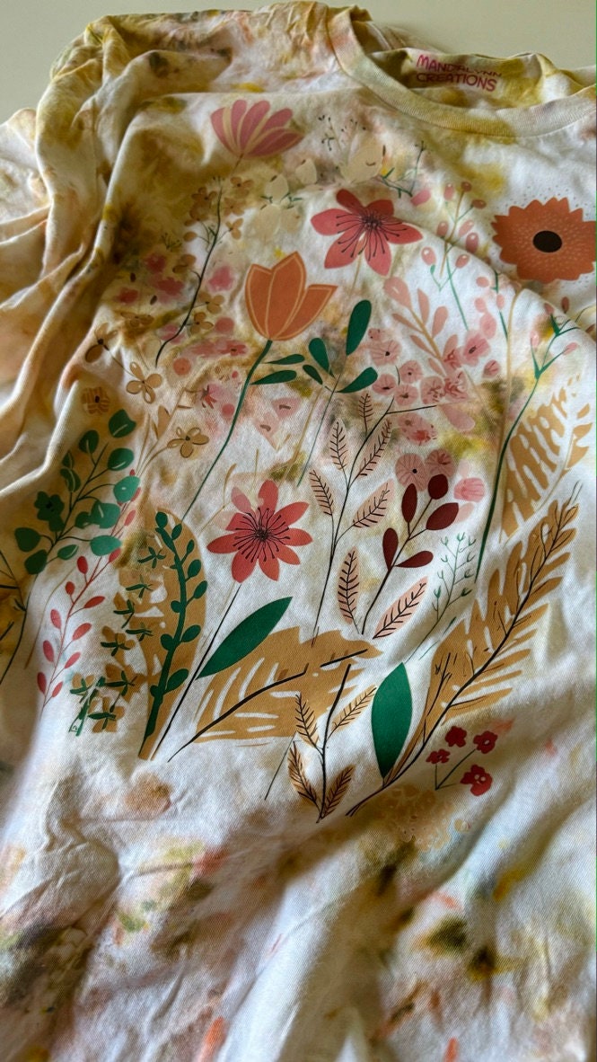 Hand-Dyed Floral Graphic Tee: Boho Wildflower Crew Neck Shirt