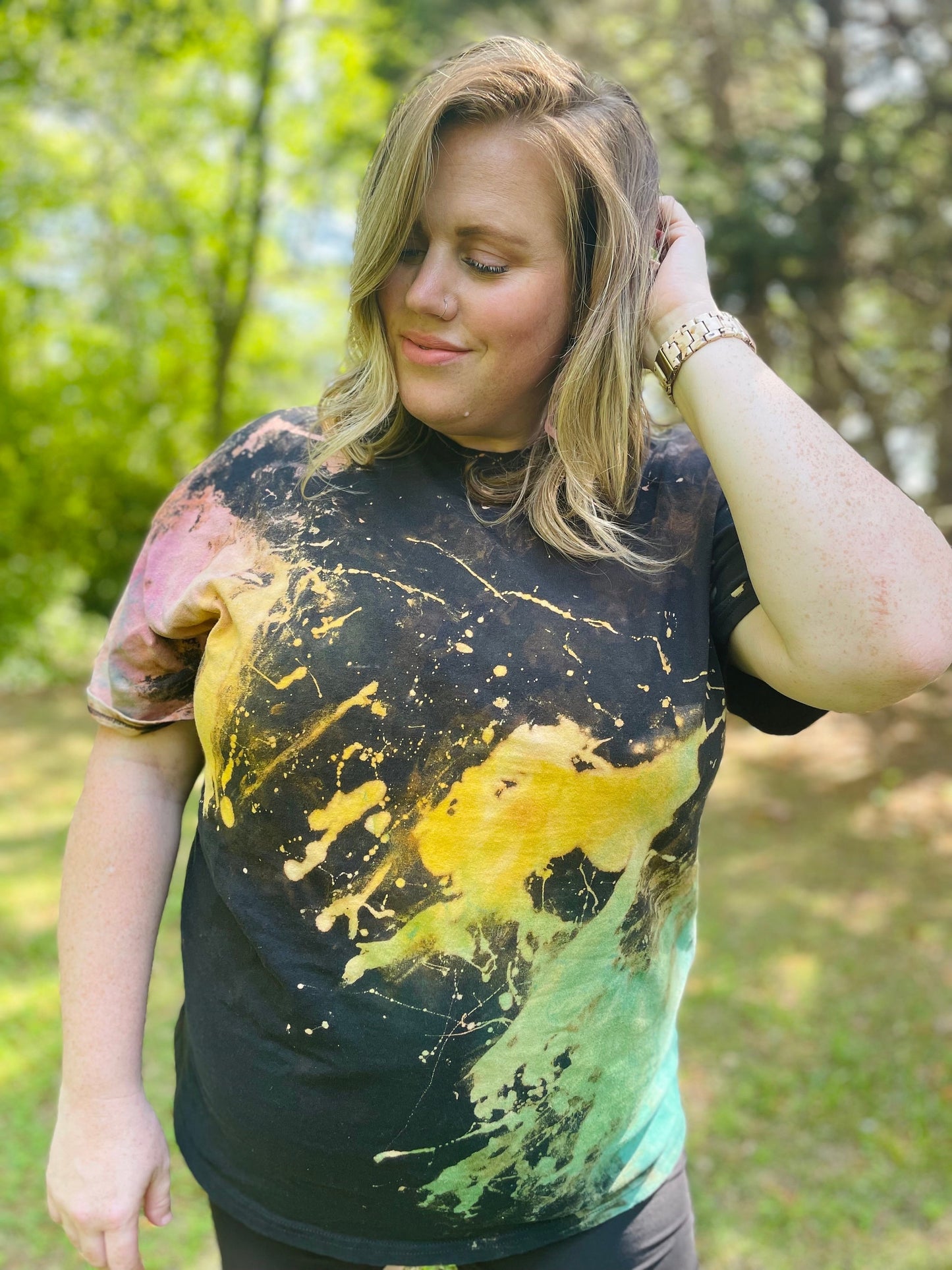 Vintage Rainbow Splatter Reverse Tie-Dye Shirt: Hand-Dyed Bleach Design
