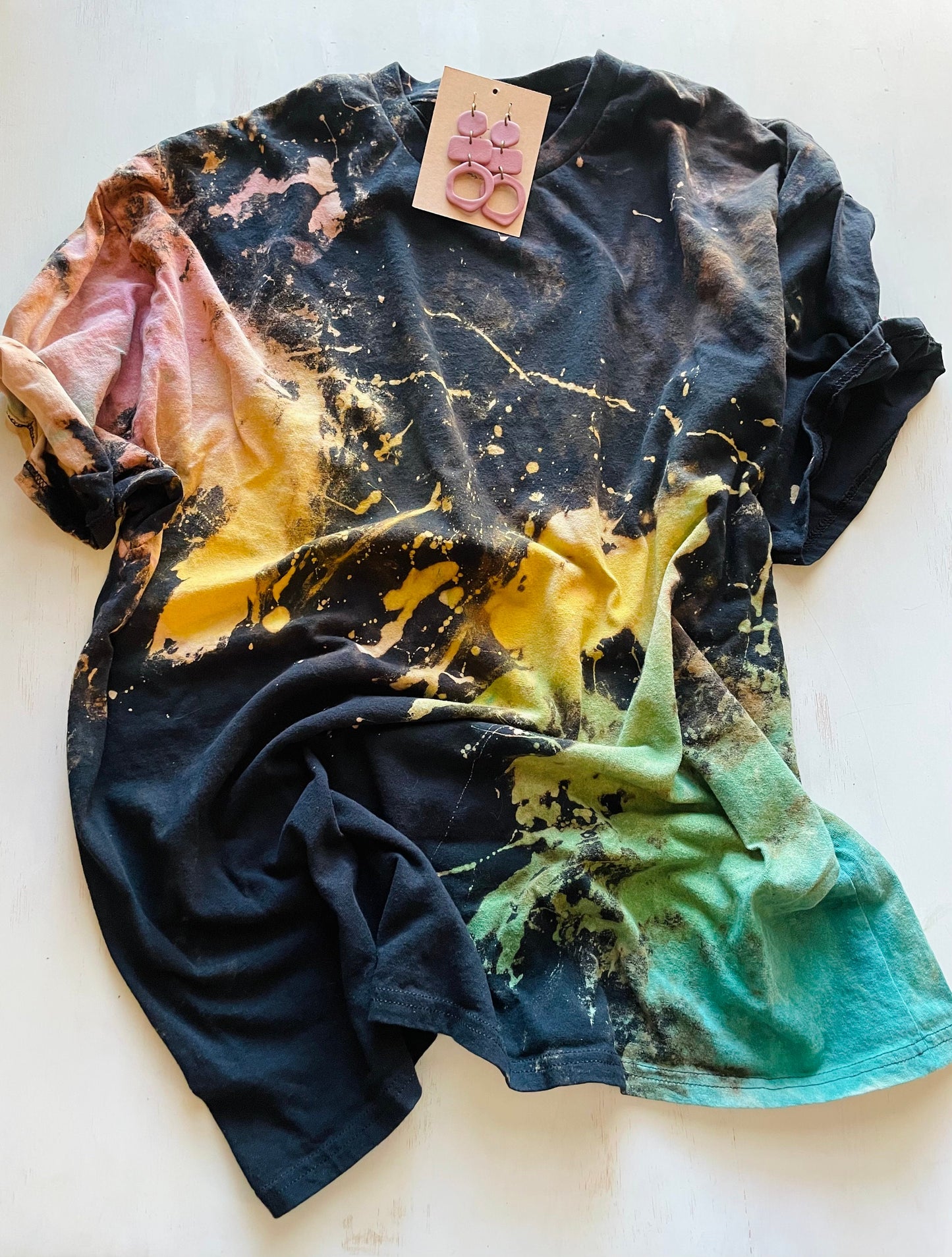 Vintage Rainbow Splatter Reverse Tie-Dye Shirt: Hand-Dyed Bleach Design