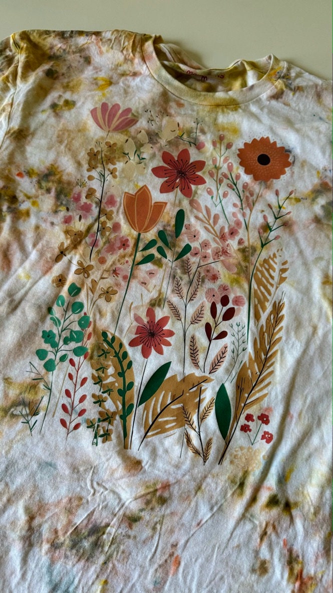 Hand-Dyed Floral Graphic Tee: Boho Wildflower Crew Neck Shirt