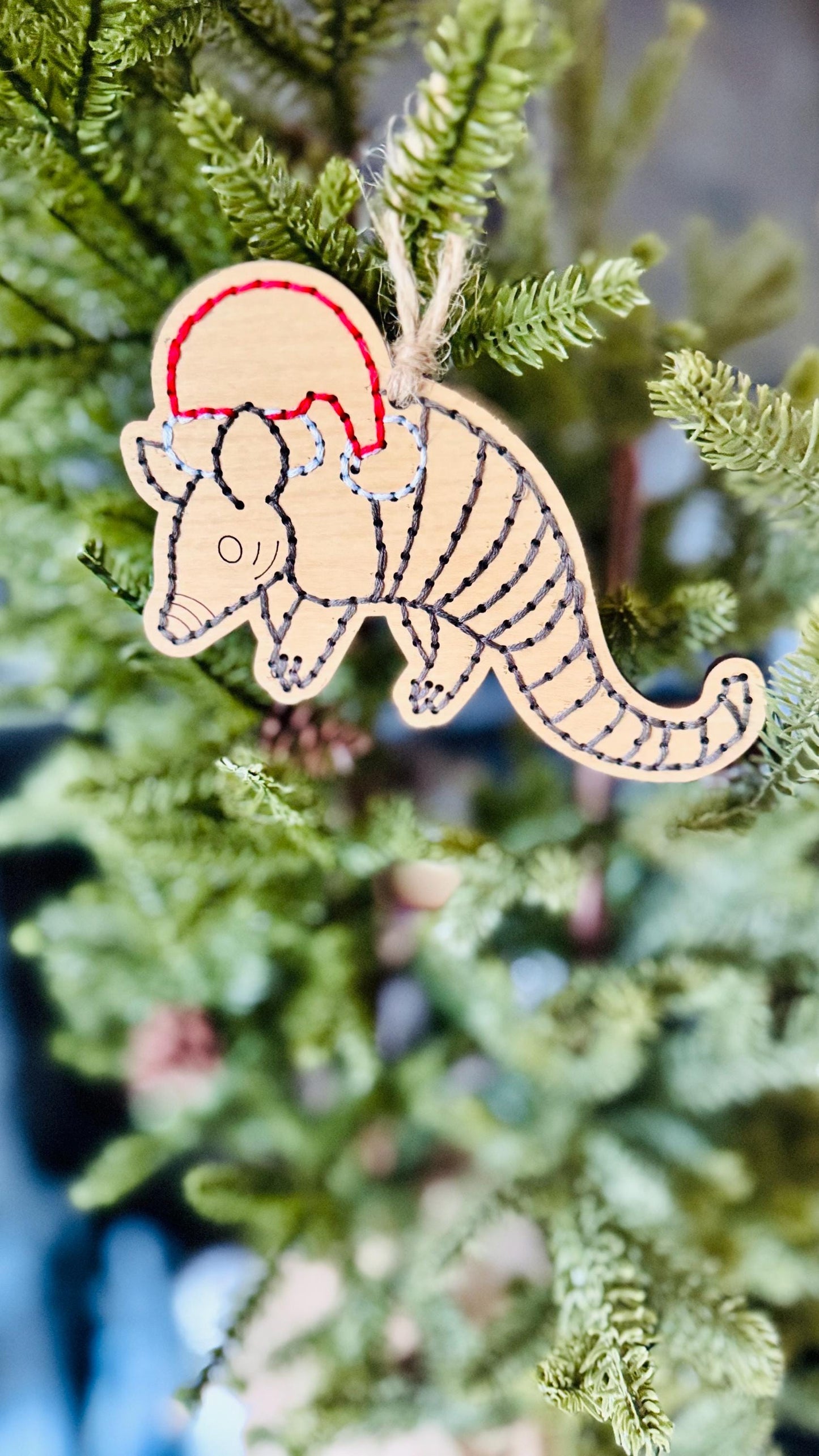 Christmas Armadillo Wooden Embroidery DIY Kit - Full Instructions Included