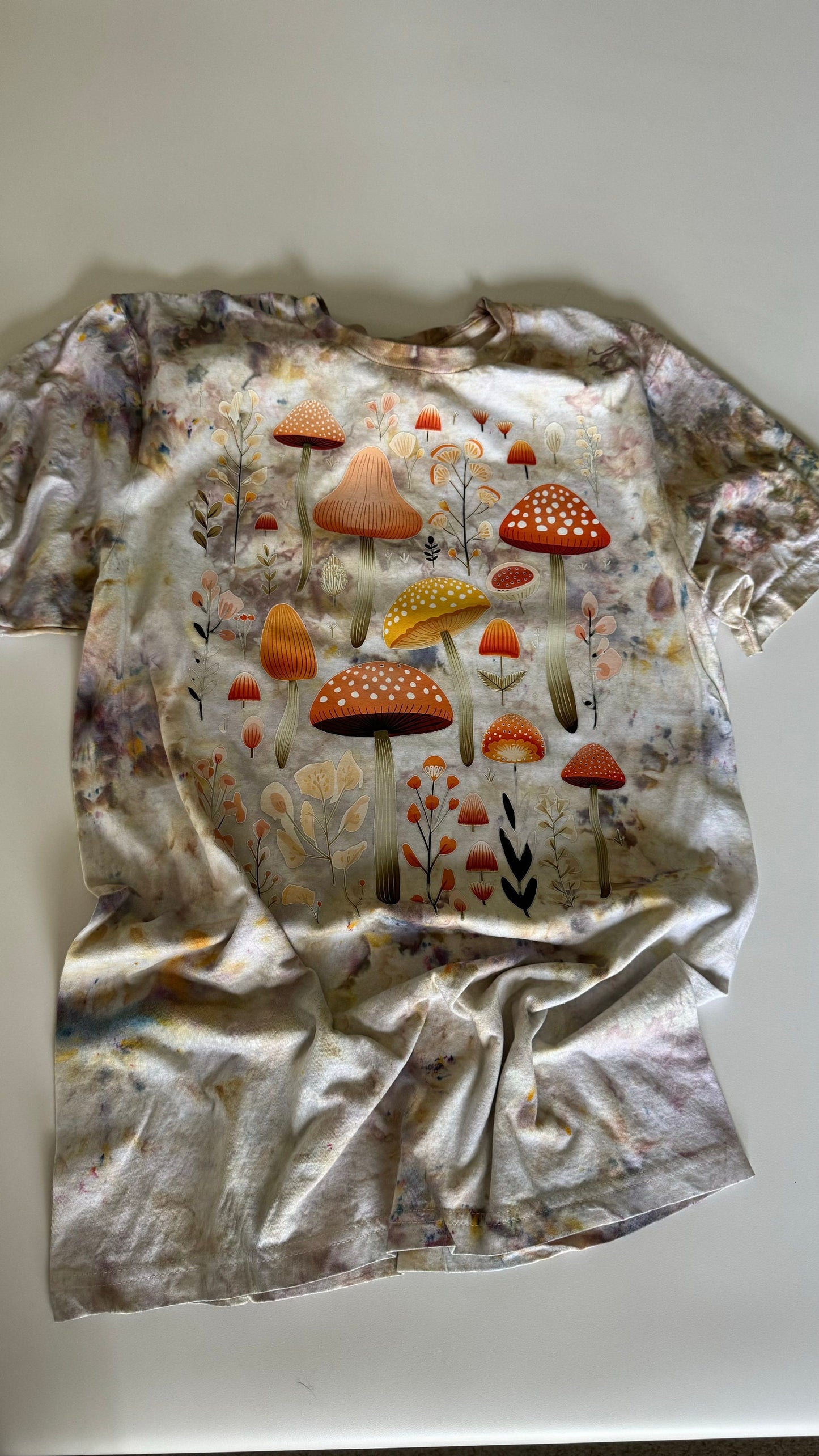 Mushroom Ice Dyed T-Shirt: Retro Tie Dye Crewneck