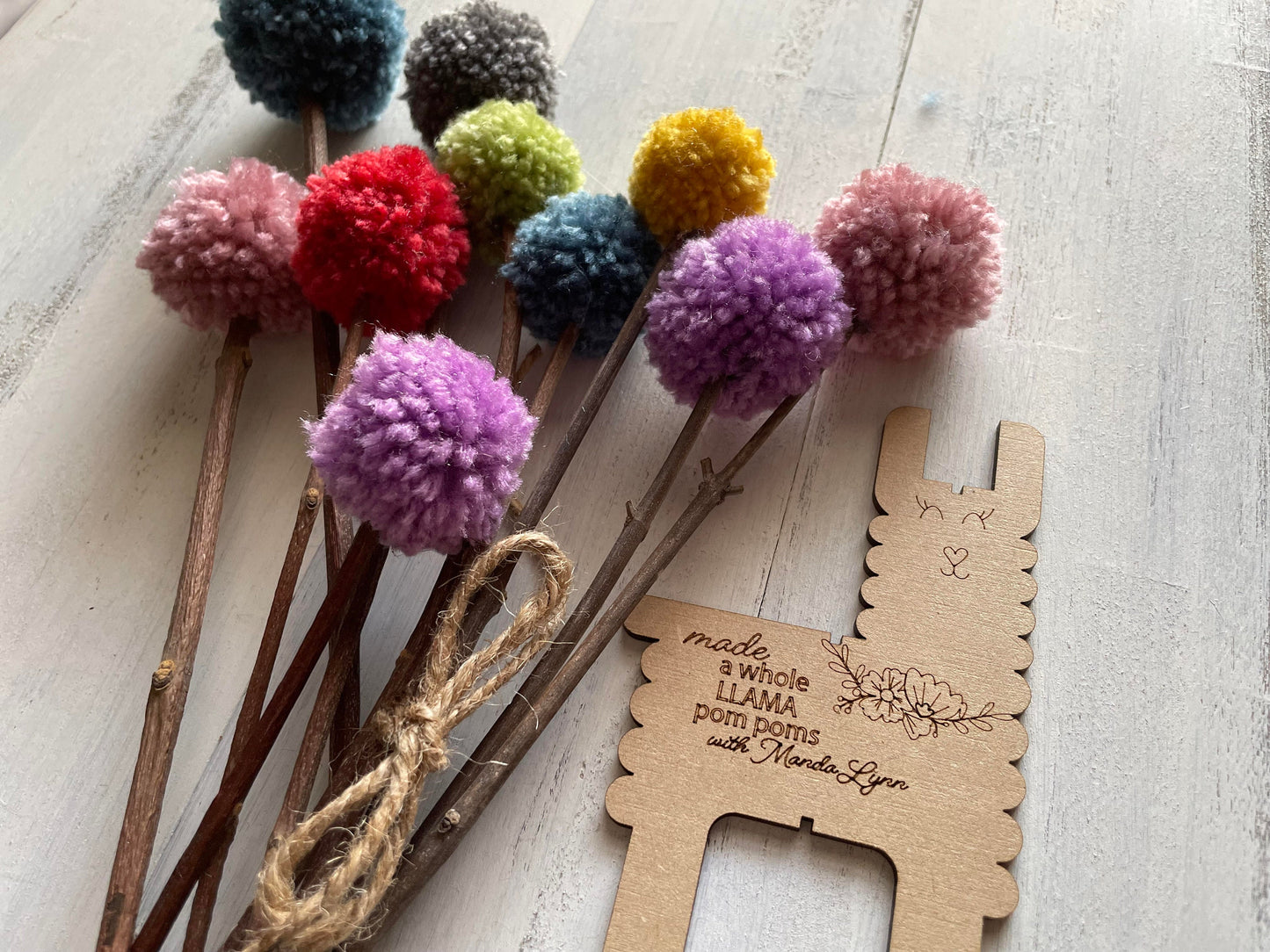 Pom Pom Maker, Pom Pom Flowers, DIY Crafts for Adults and Kids, Pom Pom Bouquet, Make it Yourself Kits, How to Make, Yarn Kits, Llama