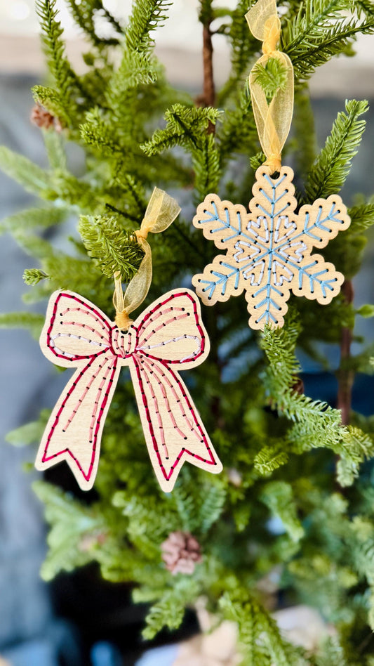 Vintage Inspired Snowflake and Bow Wooden Embroidery DIY Kit - Full Instructions Included